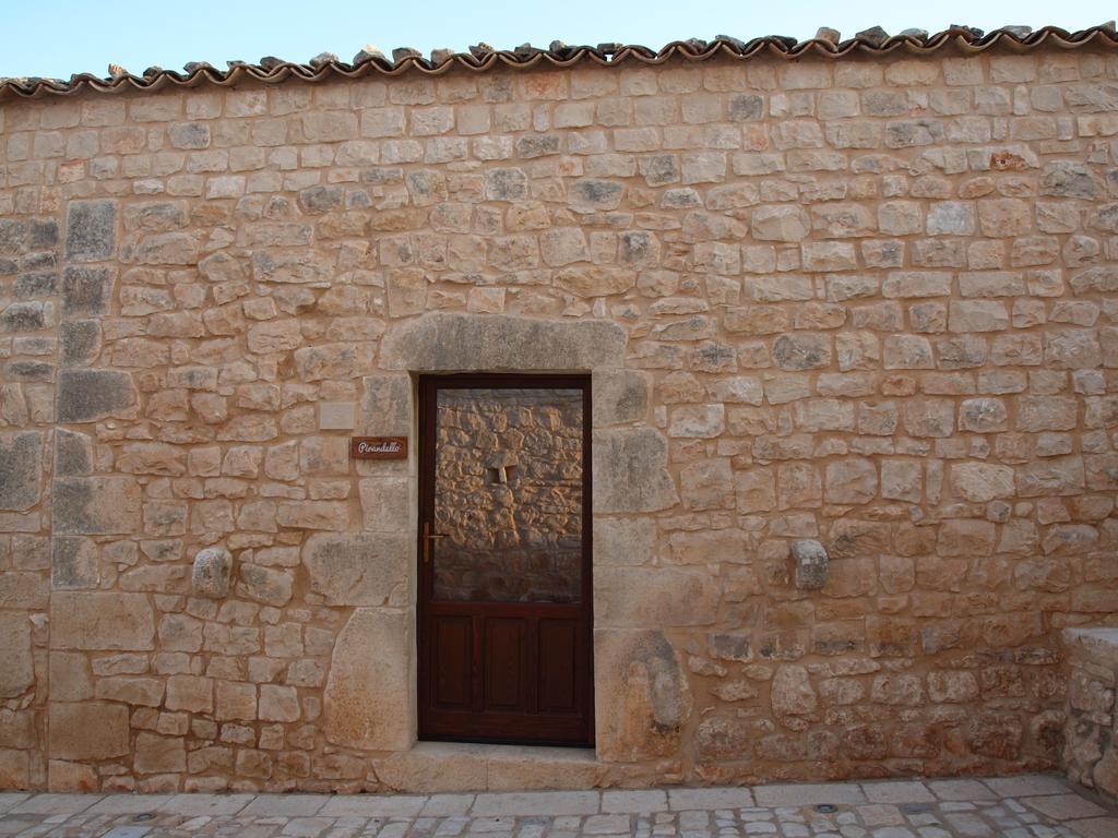 فيلا Casale Zappullaفي Agriturismo Ara المظهر الخارجي الصورة