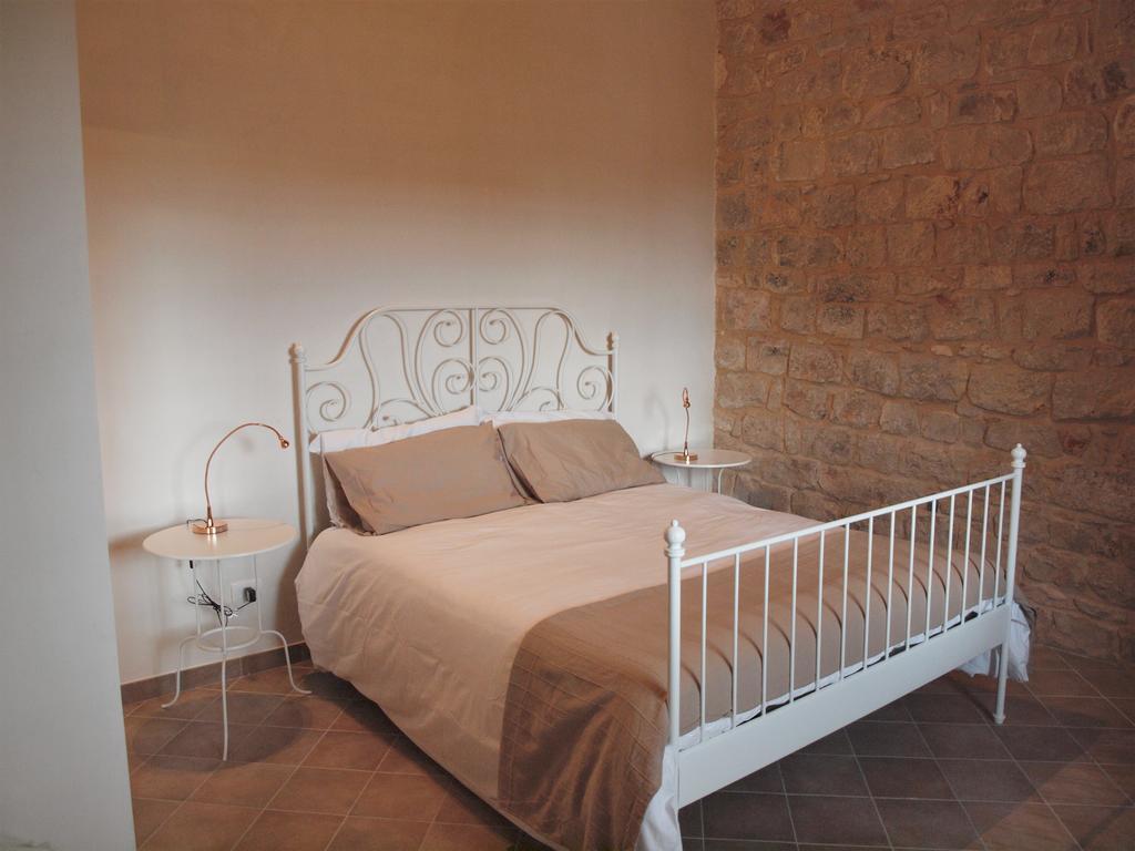 فيلا Casale Zappullaفي Agriturismo Ara المظهر الخارجي الصورة