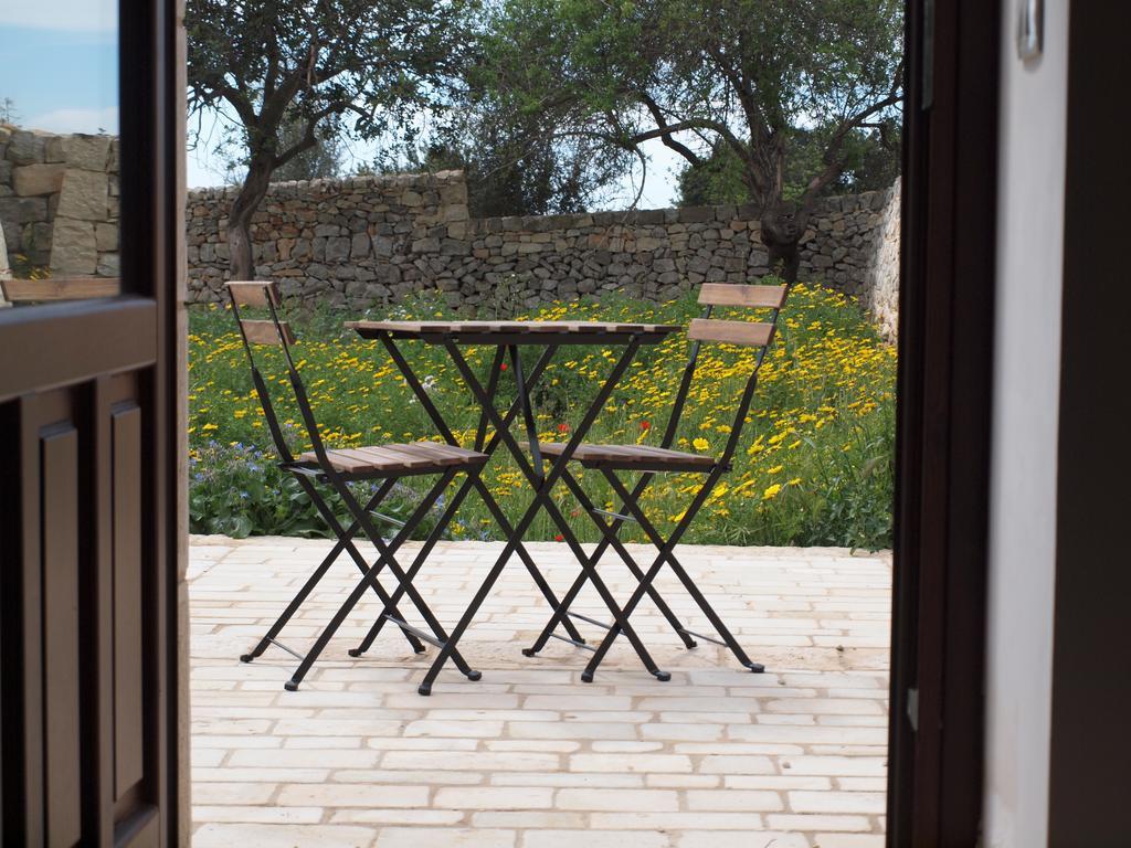 فيلا Casale Zappullaفي Agriturismo Ara المظهر الخارجي الصورة